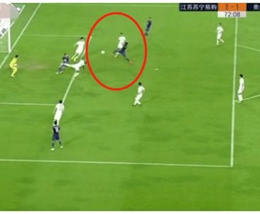 jinnianhui金年会- 朗斯冬季转会窗率先出手，签下巴西潜力中卫补强防线  